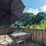 Apartment L Escapade Nature Et Gourmande Gites, D'hotes, Piscine, Toulouse Colomiers Gers