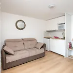 L Escapade Nature Et Gourmande Gites, D'hotes, Piscine, Toulouse Colomiers Gers *