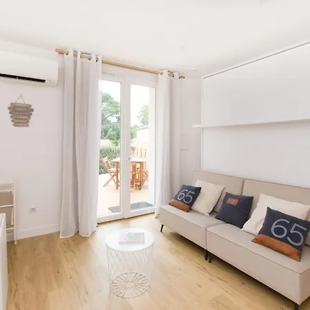 L Escapade Nature Et Gourmande Gites, D'hotes, Piscine, Toulouse Colomiers Gers *