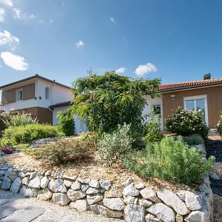 L Escapade Nature Et Gourmande Gites, D'hotes, Piscine, Toulouse Colomiers Gers *