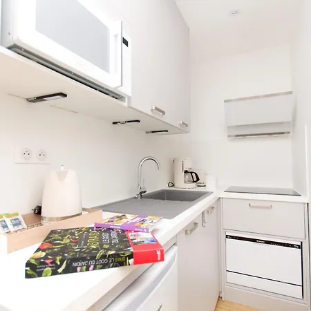 L Escapade Nature Et Gourmande Gites, D'hotes, Piscine, Toulouse Colomiers Gers Apartamento *