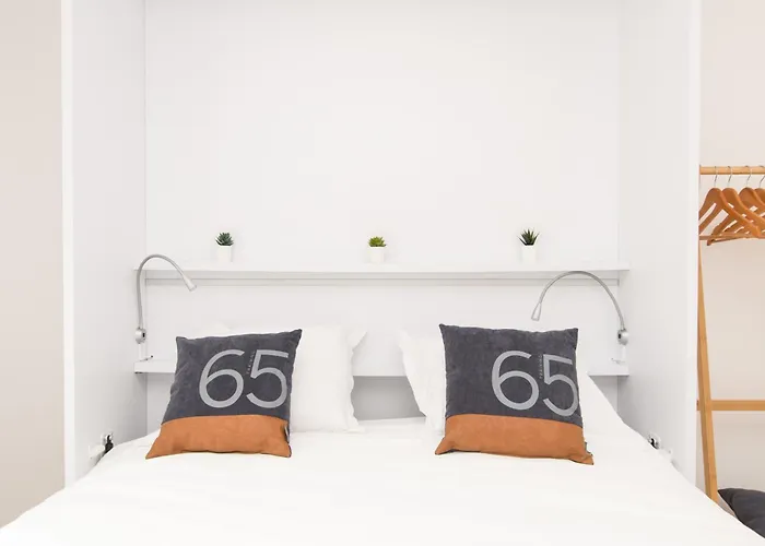 L Escapade Nature Et Gourmande Gites, D'hotes, Piscine, Toulouse Colomiers Gers Lejlighed *