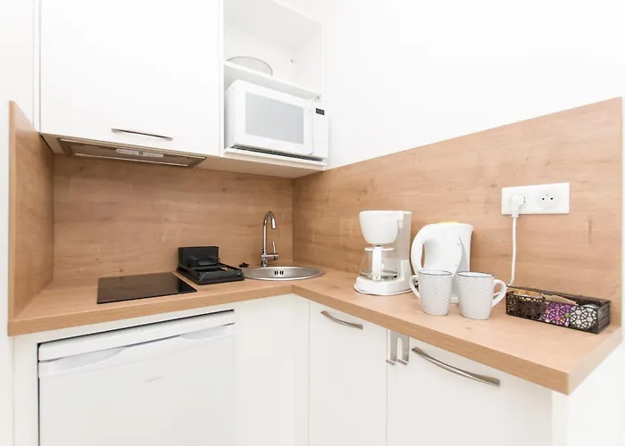 Lejlighed L Escapade Nature Et Gourmande Gites, D'hotes, Piscine, Toulouse Colomiers Gers *