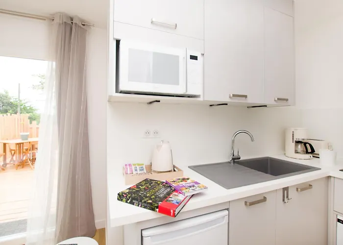 Apartmán L Escapade Nature Et Gourmande Gites, D'hotes, Piscine, Toulouse Colomiers Gers