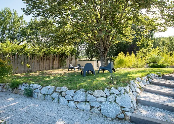 L Escapade Nature Et Gourmande Gites, D'hotes, Piscine, Toulouse Colomiers Gers